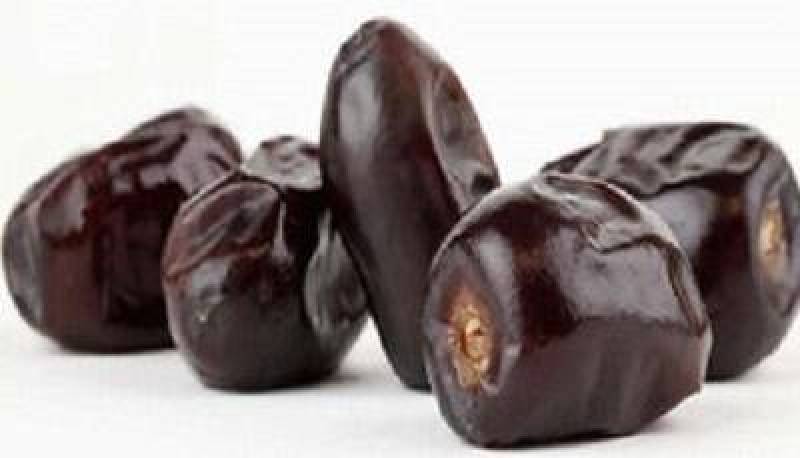 چرا خوردن خرما در ماه رمضان مفید است؟